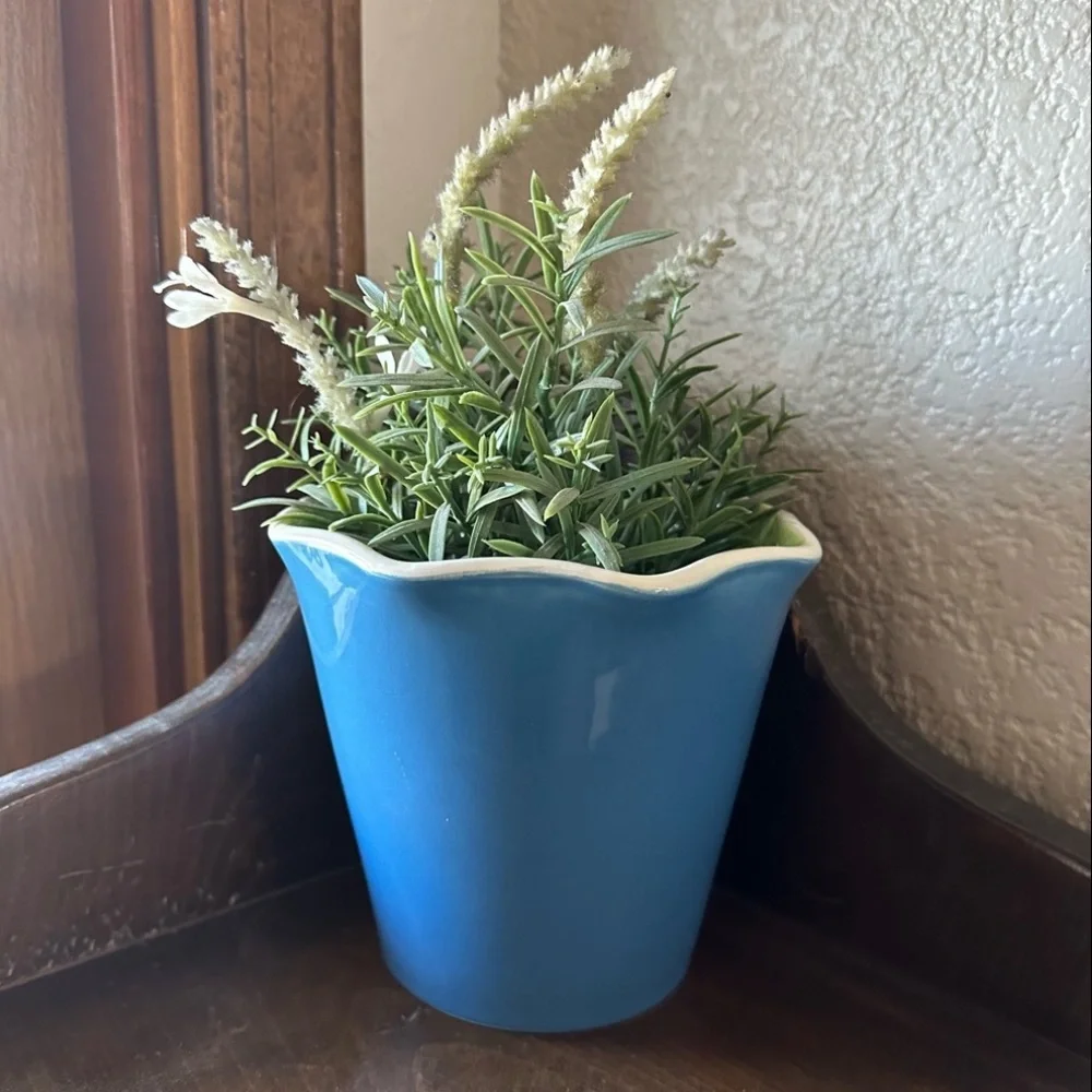 Crate&Barrel Two-Tone Blue Green Pot 6”